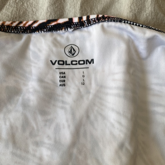 Volcom Lost at Sea Bikini Bottom - Picture 3 of 5